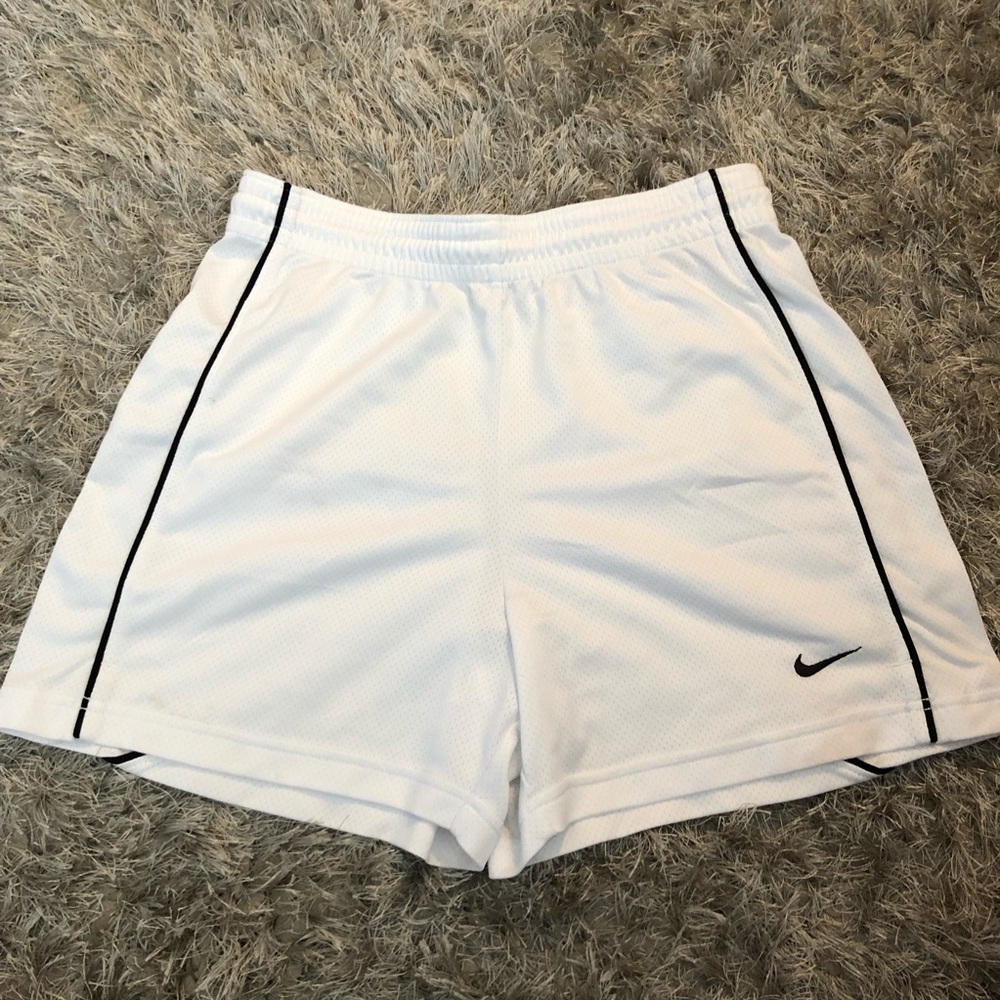 Nike Shorts - XS